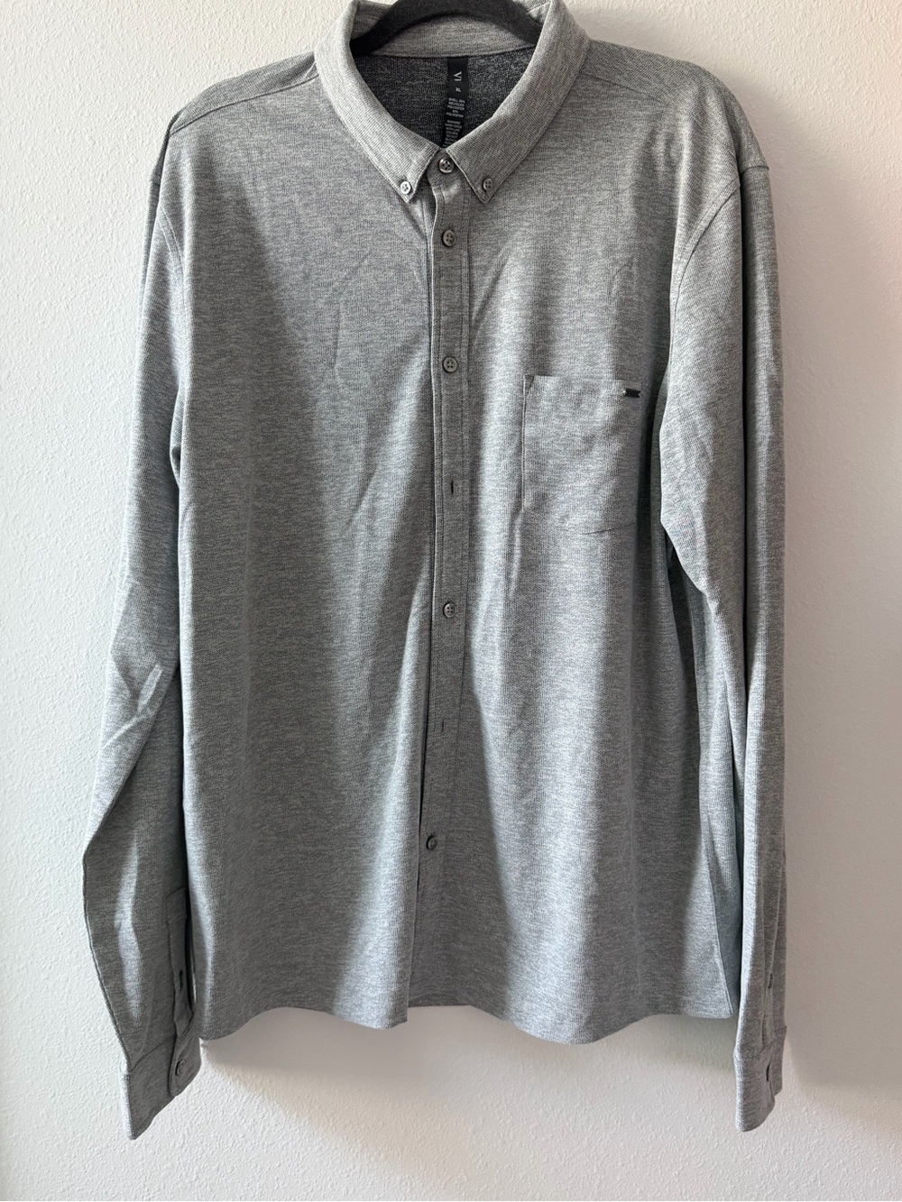 Vuori Mens Ace Button Down Long Sleeve Shirt Size XL Gray V185 Pocket